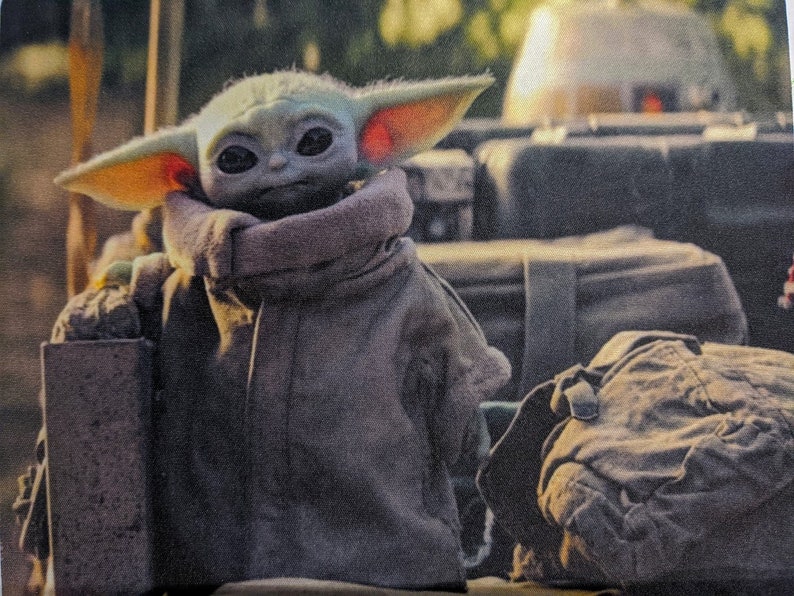 Mouse Pad 10 x 8 or 9 X 7 inch Anti slip optical Computer the child STAR WARS Mandalorian Baby yoda Grogu