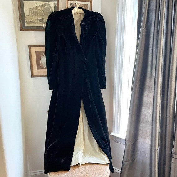 1930s Silk Velvet Opera Coat