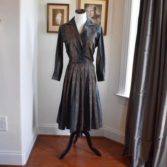 1950s Collared Day Dress - image 1