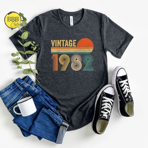 1982 Retro T-Shirt: 43rd Birthday Gift