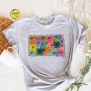 Floral South Dakota Shirt, South Dakota State Shirts, South Dakota State Map Tee, South Dakota Travel Gifts,South Dakota Clothing,Travel Tee