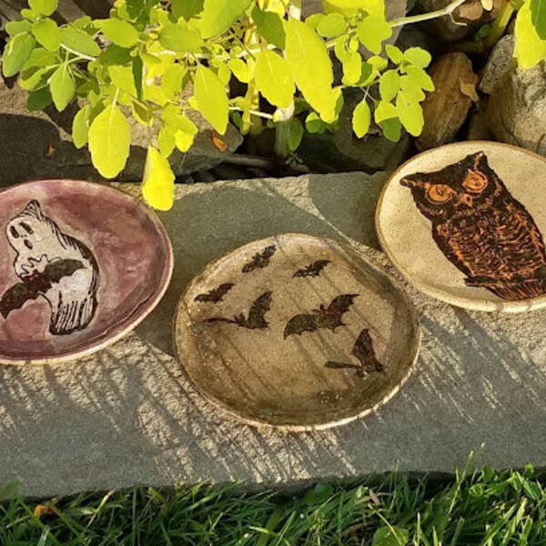 Spooky ceramic plates