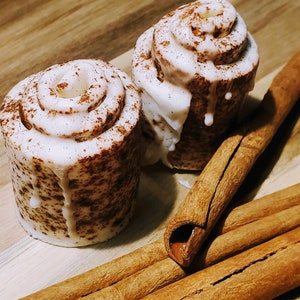 Cinnamon roll soap, realistic food soap, pastry soap, dessert bath decor, cinnamon lovers, cinnamon roll gift, mothers day gift