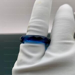 Handgjord tanzanitring • Fasettslipad snidad ädelsten • Anpassad damring • Bröllops- eller presentsmycken