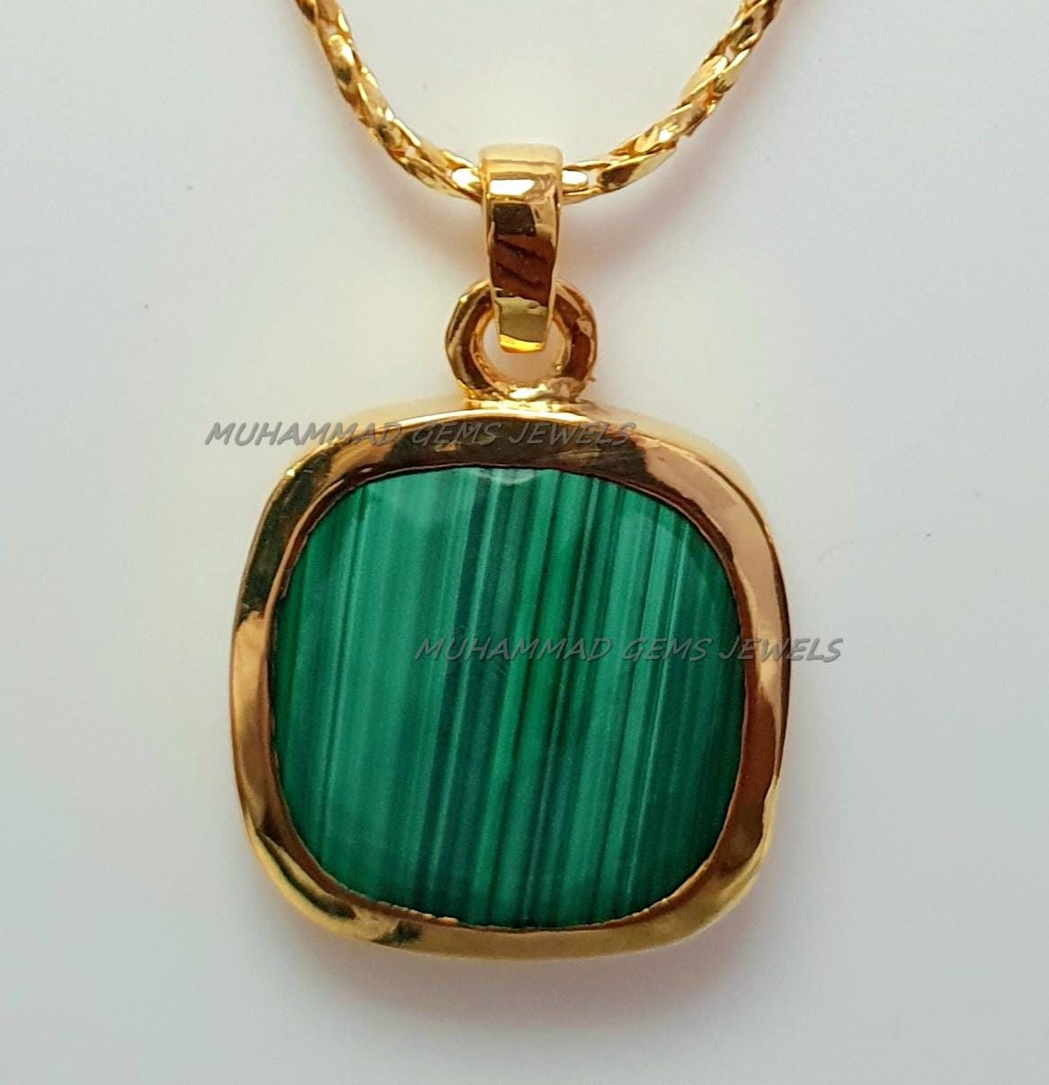 14Kゴールドマラカイトネックレス - 上品なグリーンペンダント