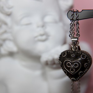 Filigree Heart 0006