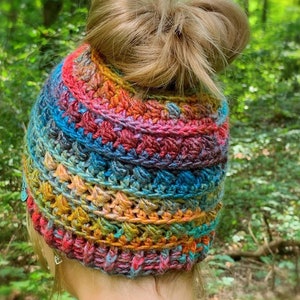 The Macy Messy Bun Beanie Pattern image 5