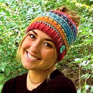 The Macy Messy Bun Beanie Pattern image 4