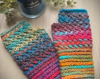 The Aurora Fingerless Gloves Pattern