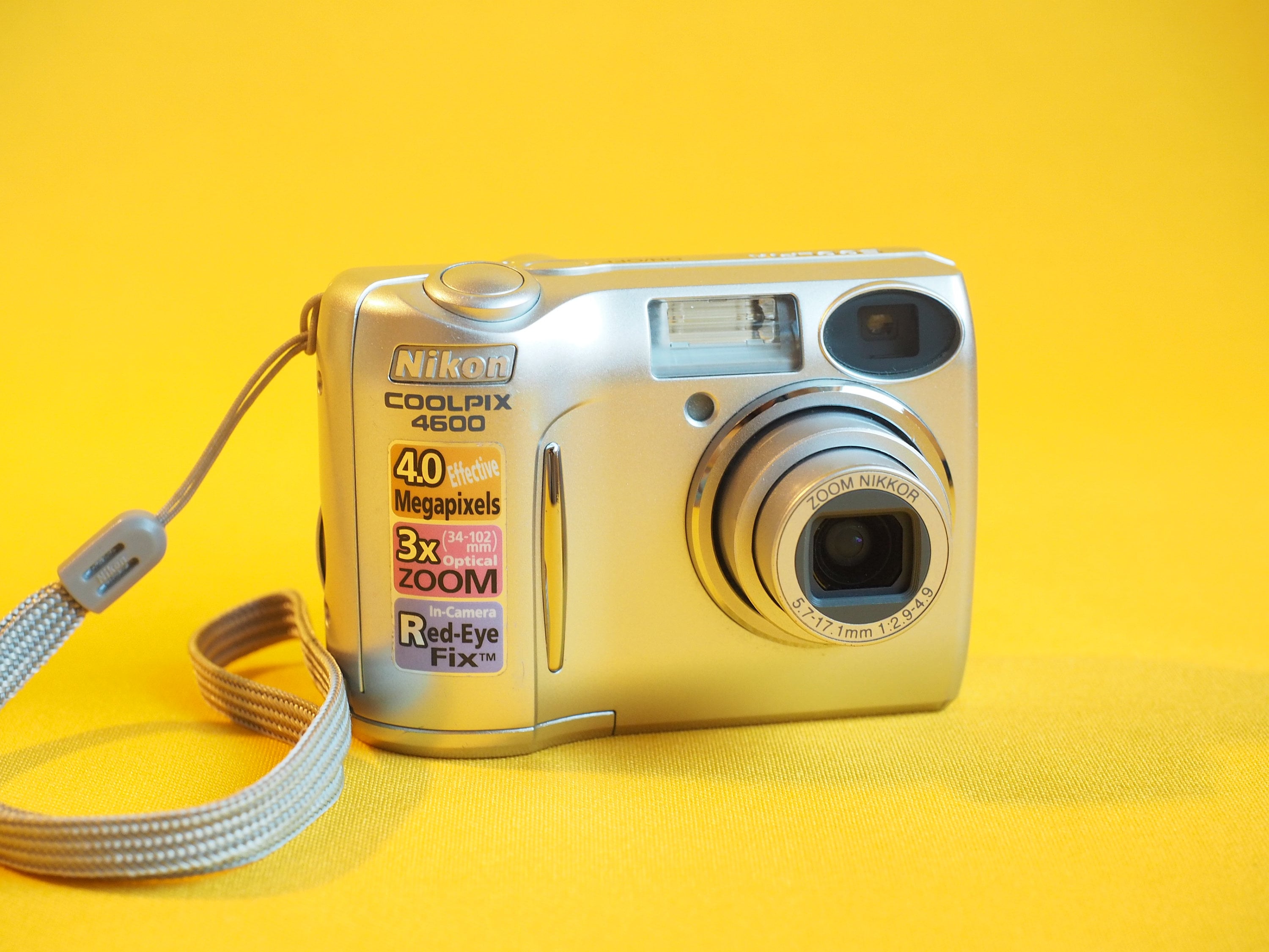 Digital Cameras Nikon Coolpix 4600 Price Nikon Coolpix 4600 4MP