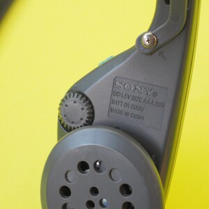 Sony Walkman SRF-H4 AM/FM Stereo-Headset Kopfhörer Radio Bild 2