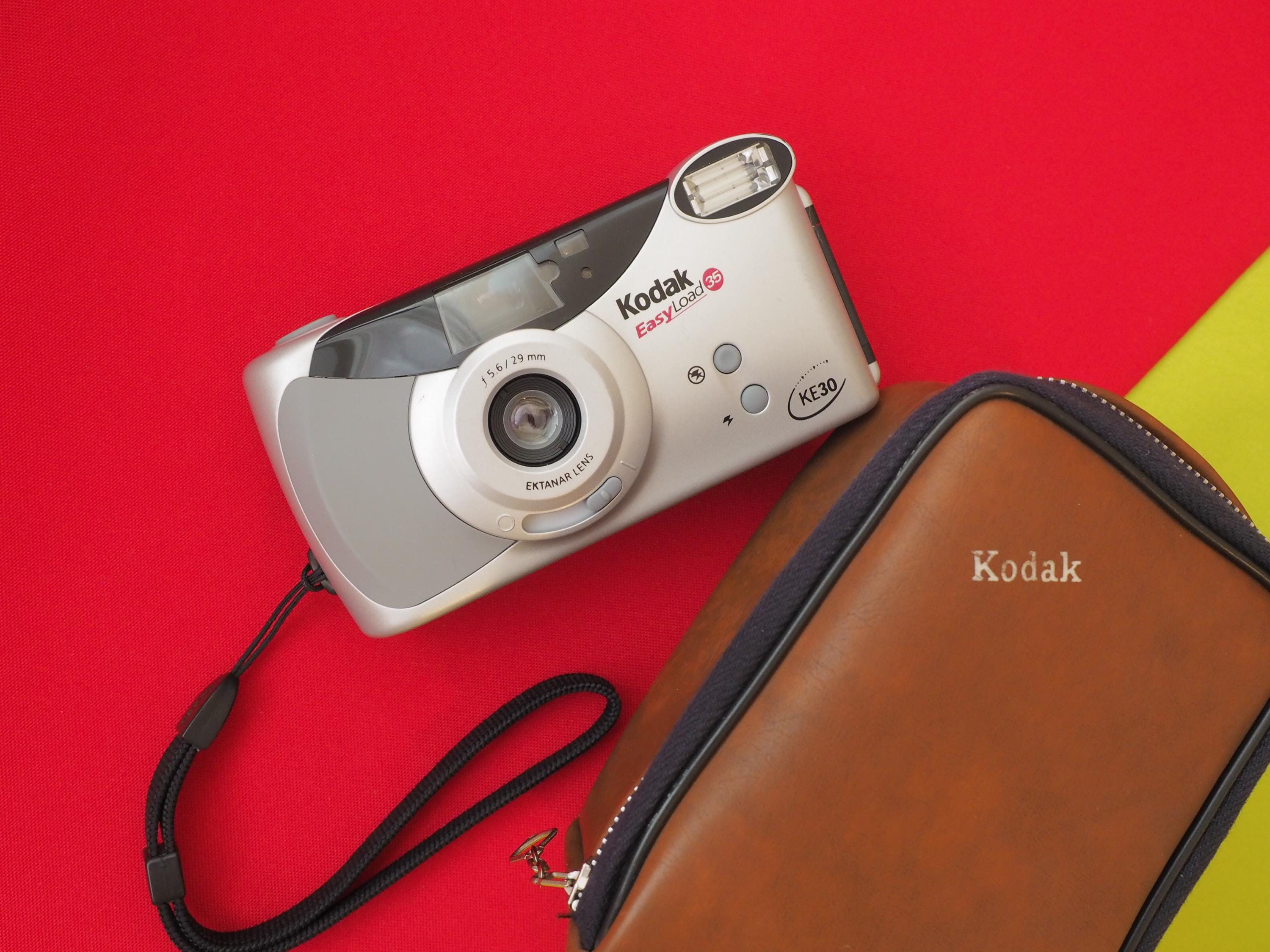 Kodak KE30 KE 30 Easy Load 35mm Film Point and Shoot Compact