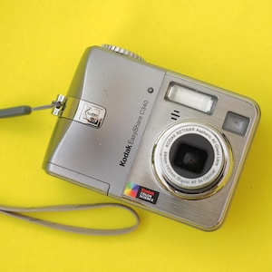 Kodak EasyShare 4.0メガピクセル コンパクトデジタルカメラ Kodak EasyShare 4.0メガピクセル コンパクトデジタルカメラ