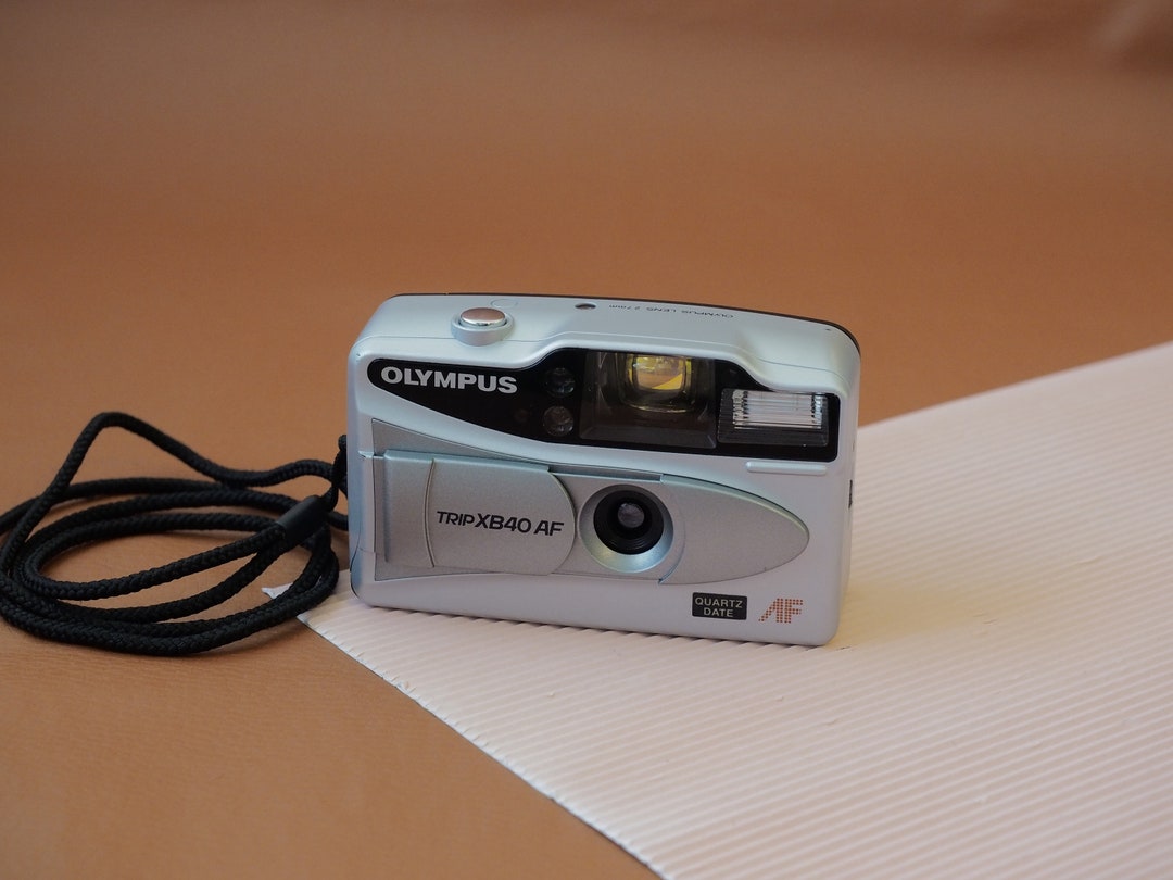 Olympus Trip XB40 XB 40 AF Compact 35mm Film Point and Shoot Flash