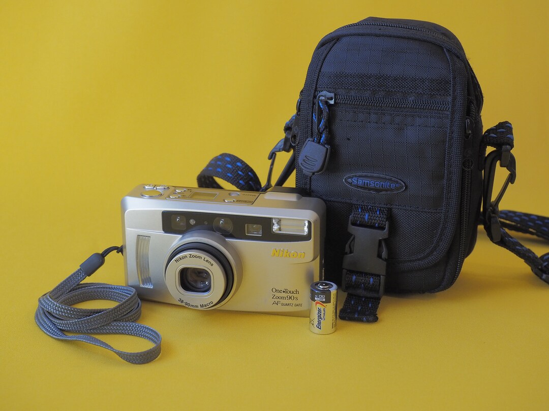 Nikon One Touch Zoom 90s AF 35mm Film Compact Point and Shoot Flash Camera Battery Case WORKING
