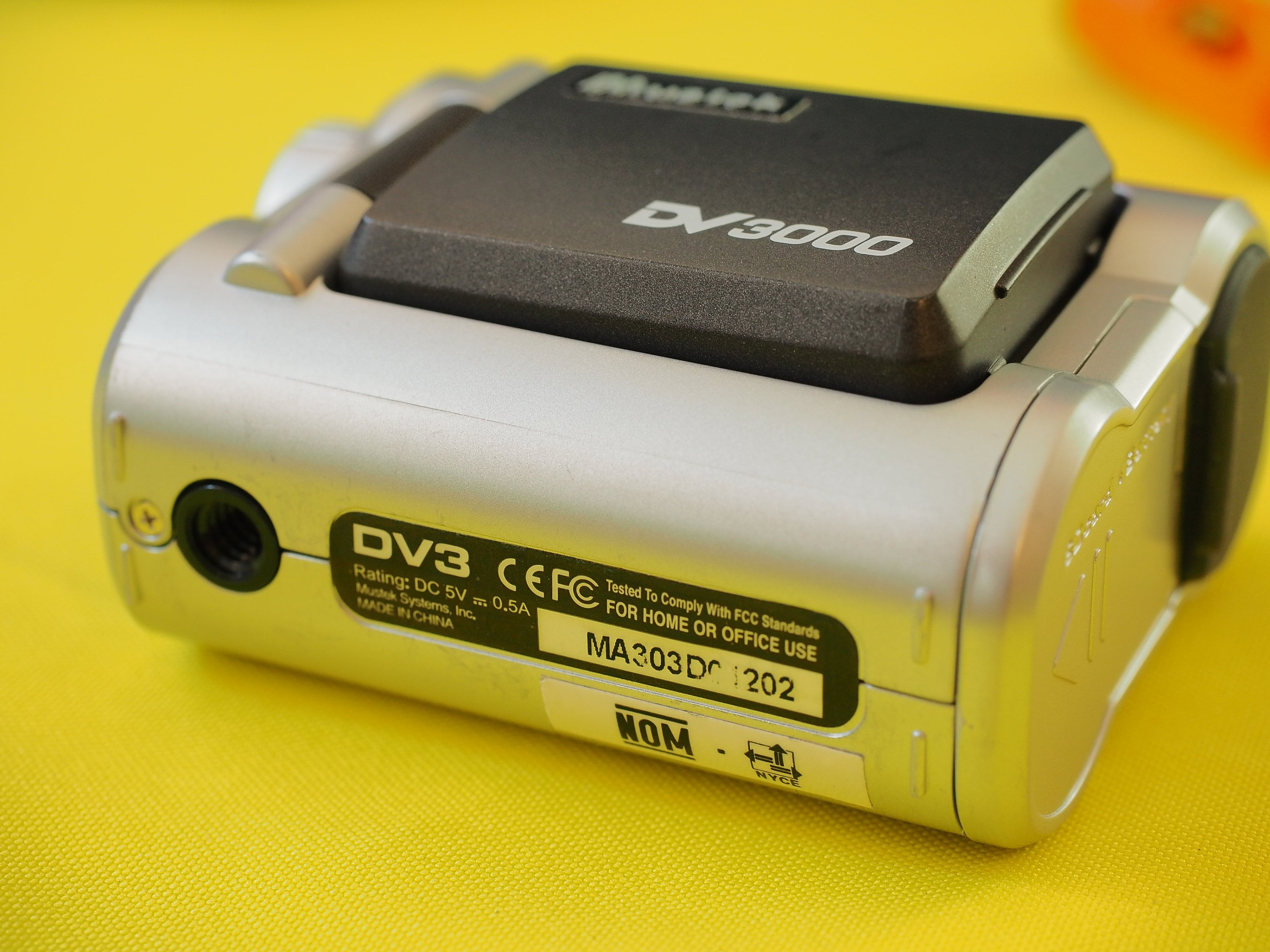 Mustek DV3000 DV 3000 DV3 Digital Video Camera Mini Pocket