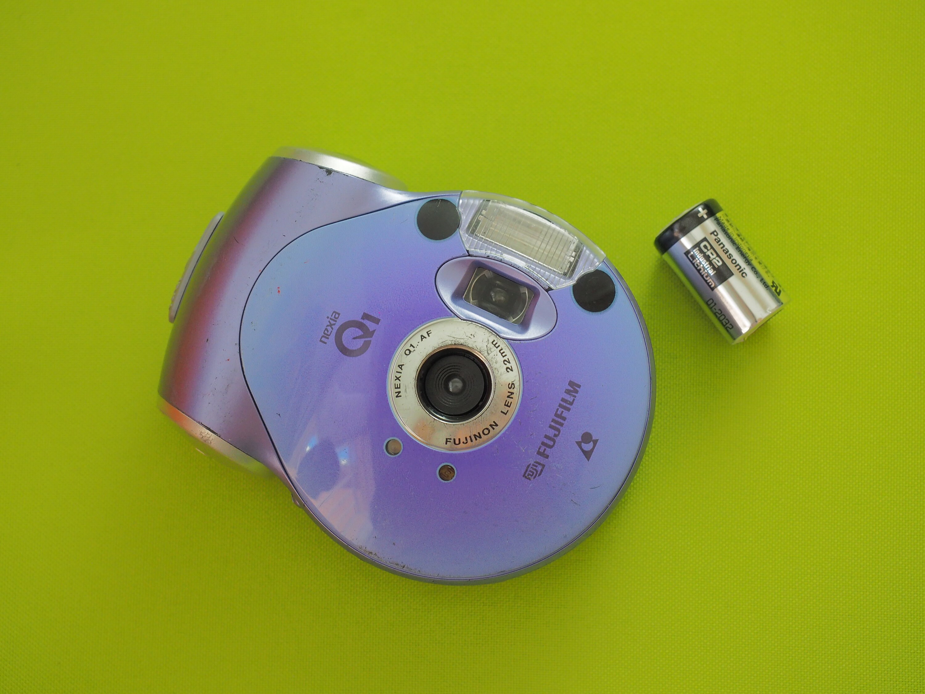 FUJIFILM　nexia Q1 APSフィルムカメラ フィルム付き nexia Q1 | 富士フイルム