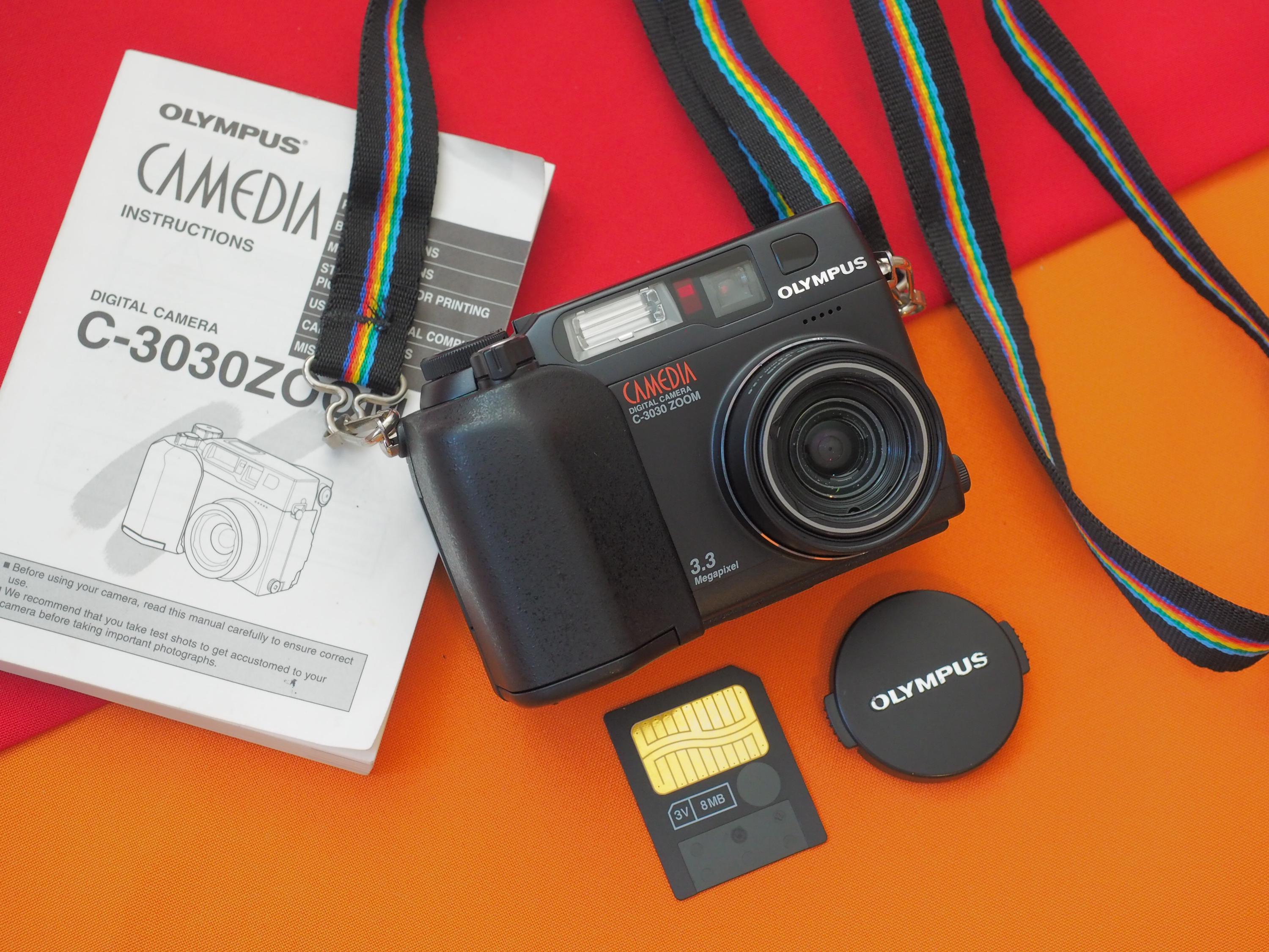 OLYMPUS CAMEDIA C-3030 ZOOM コンパクトデジタルカメラ オリンパス カ