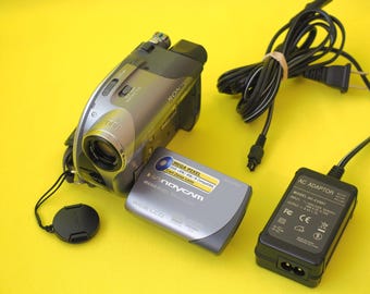 Videocámara Sony Handycam DCR-DVD205 DVD Video Movie Camera FUNCIONANDO