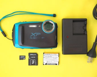 Olympus FE-25 10MP Compact Digital Point and Shoot Camera WORKING