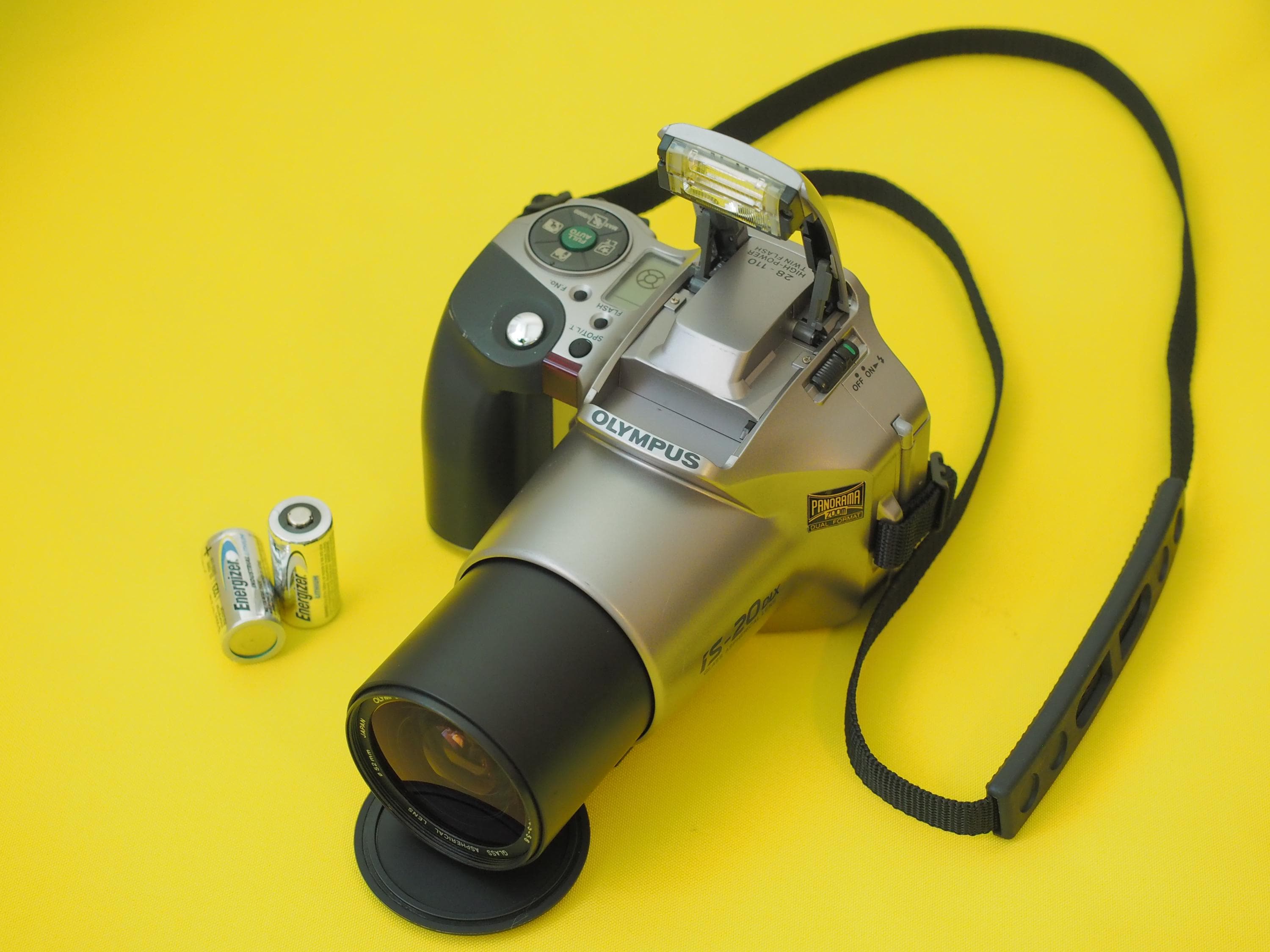 Olympus IS-20 DLX Bridge 35mm Film Camera + Batteries WORKING - Etsy