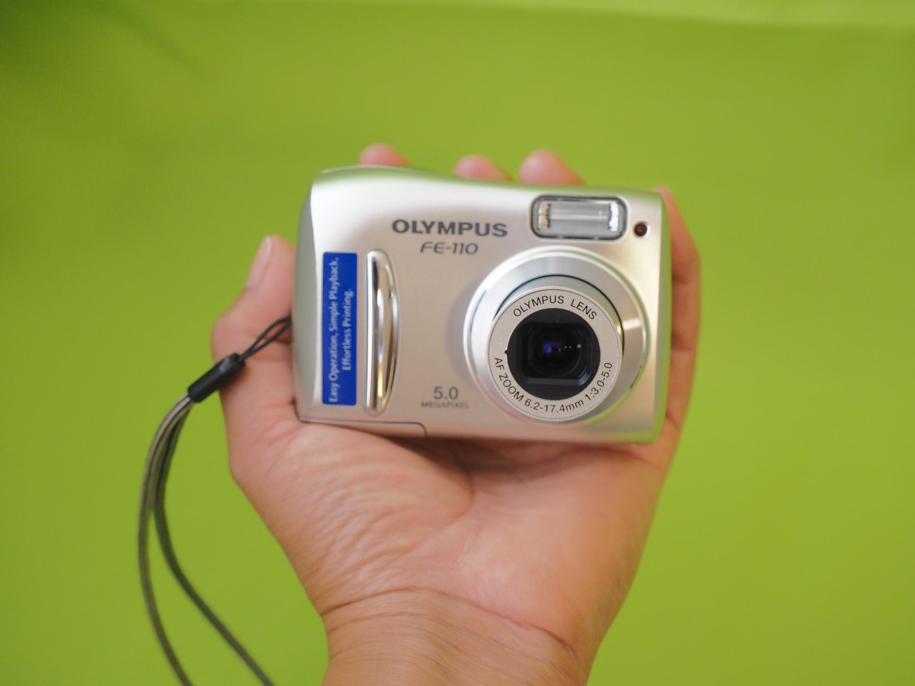 Olympus FE-110 5.0MP Compact Digital Point and Shoot Camera