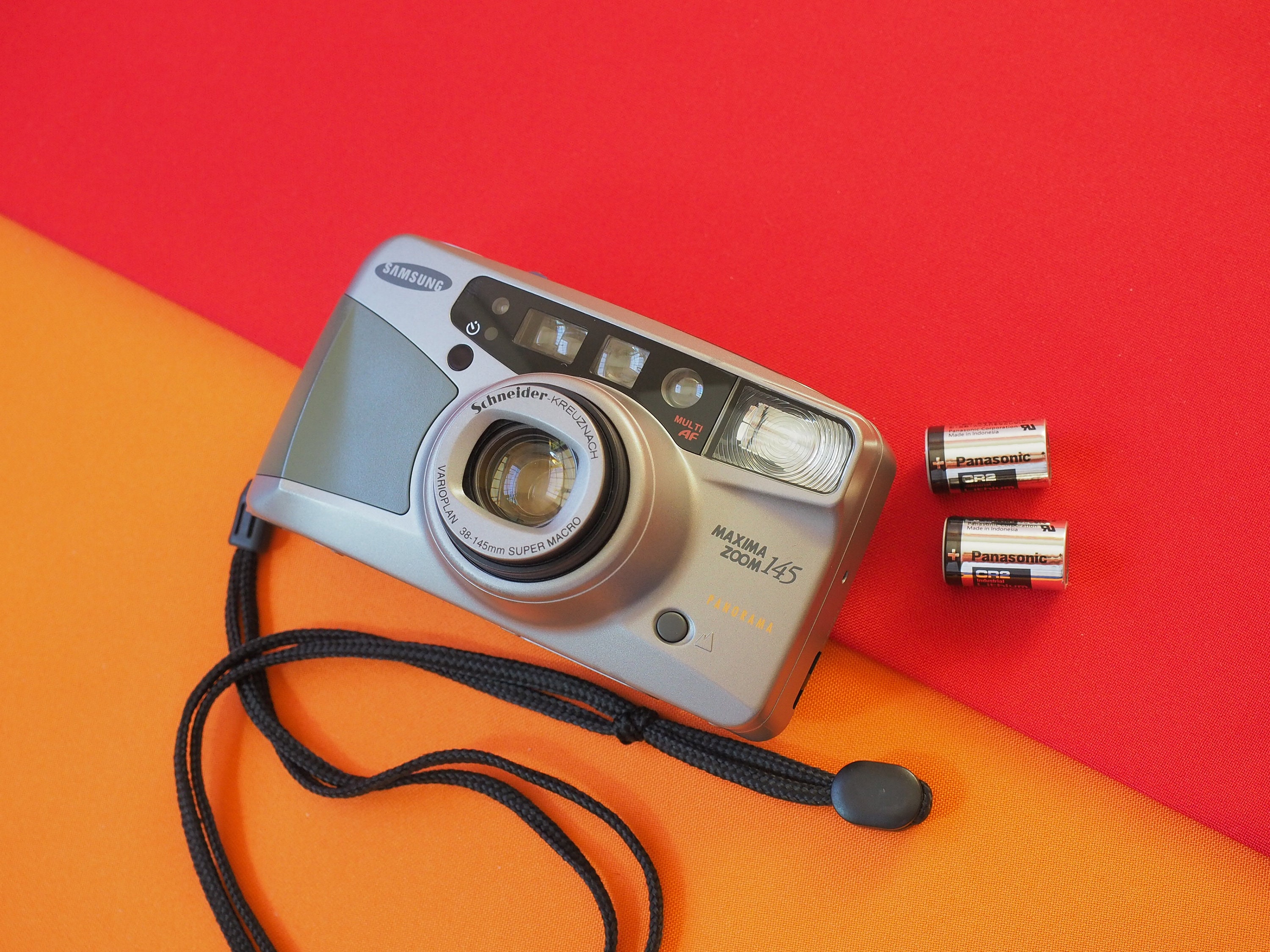 Samsung Maxima Zoom 145 35mm Film Point and Shoot Compact Camera