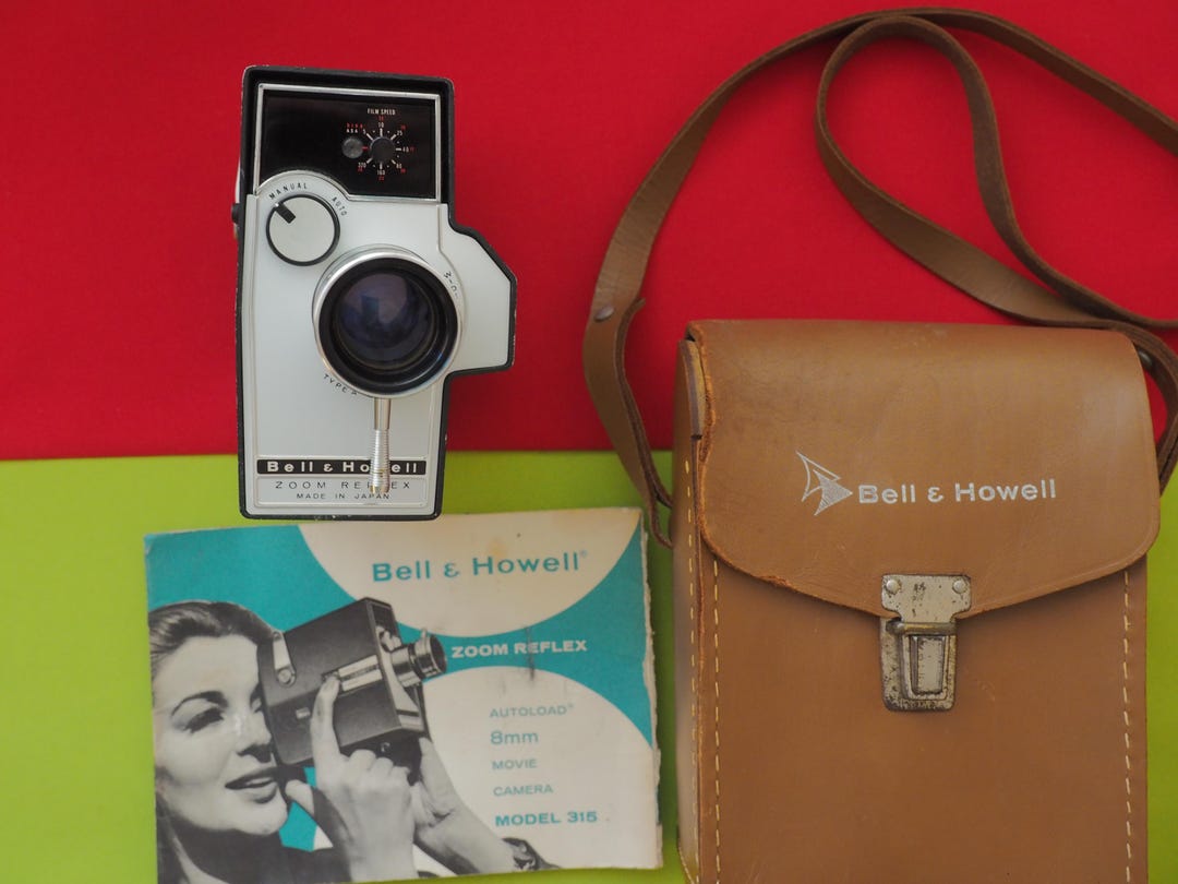 Bell Howell Zoom Reflex Model 315 Movie Camera 8mm Eight 8 Film