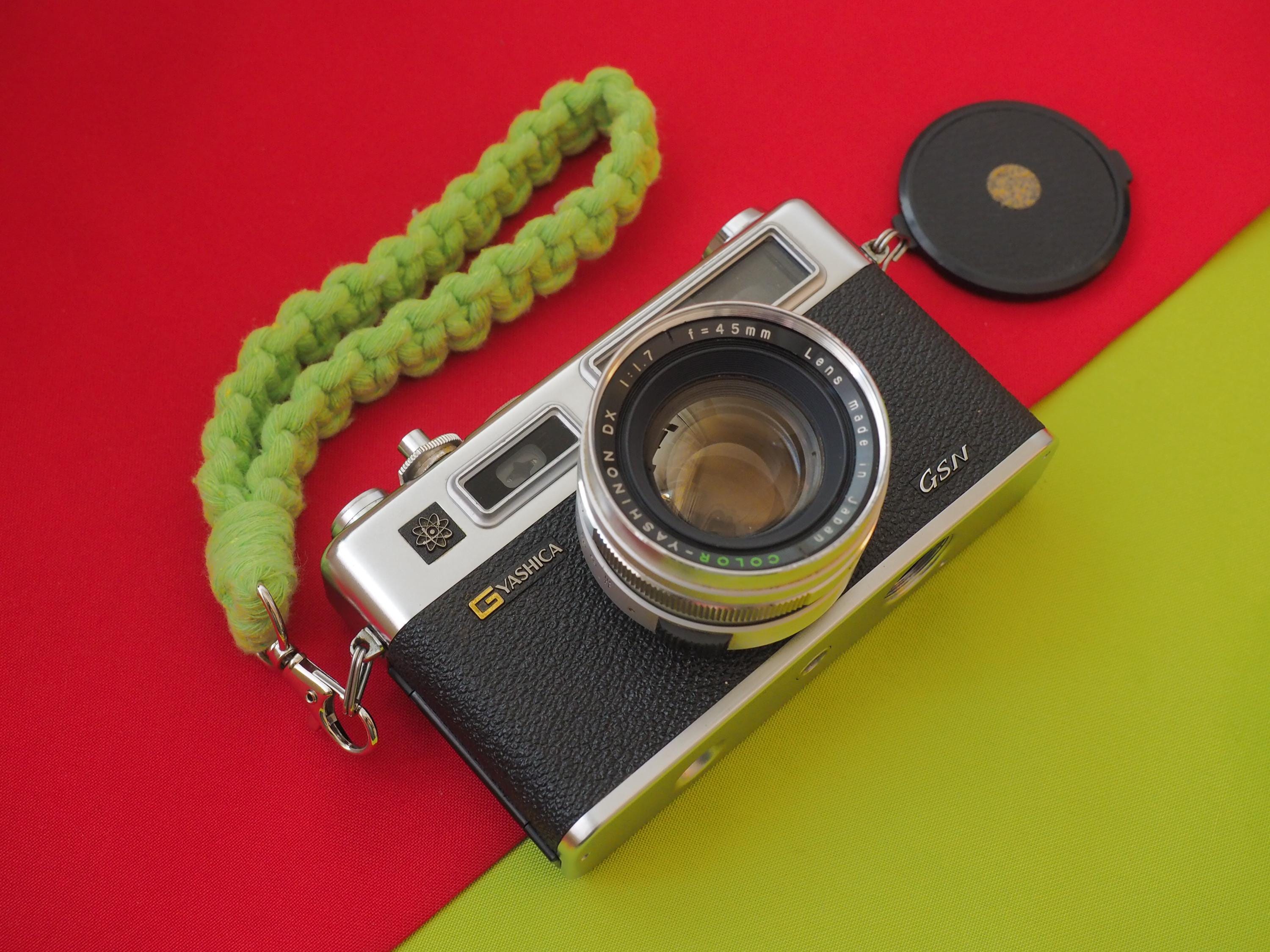 Yashica Electron 35 GX (グリップ付き) 完動美品 Yashica Electron 35 GX (グリップ付き) 完動美品 フィルムカメラ