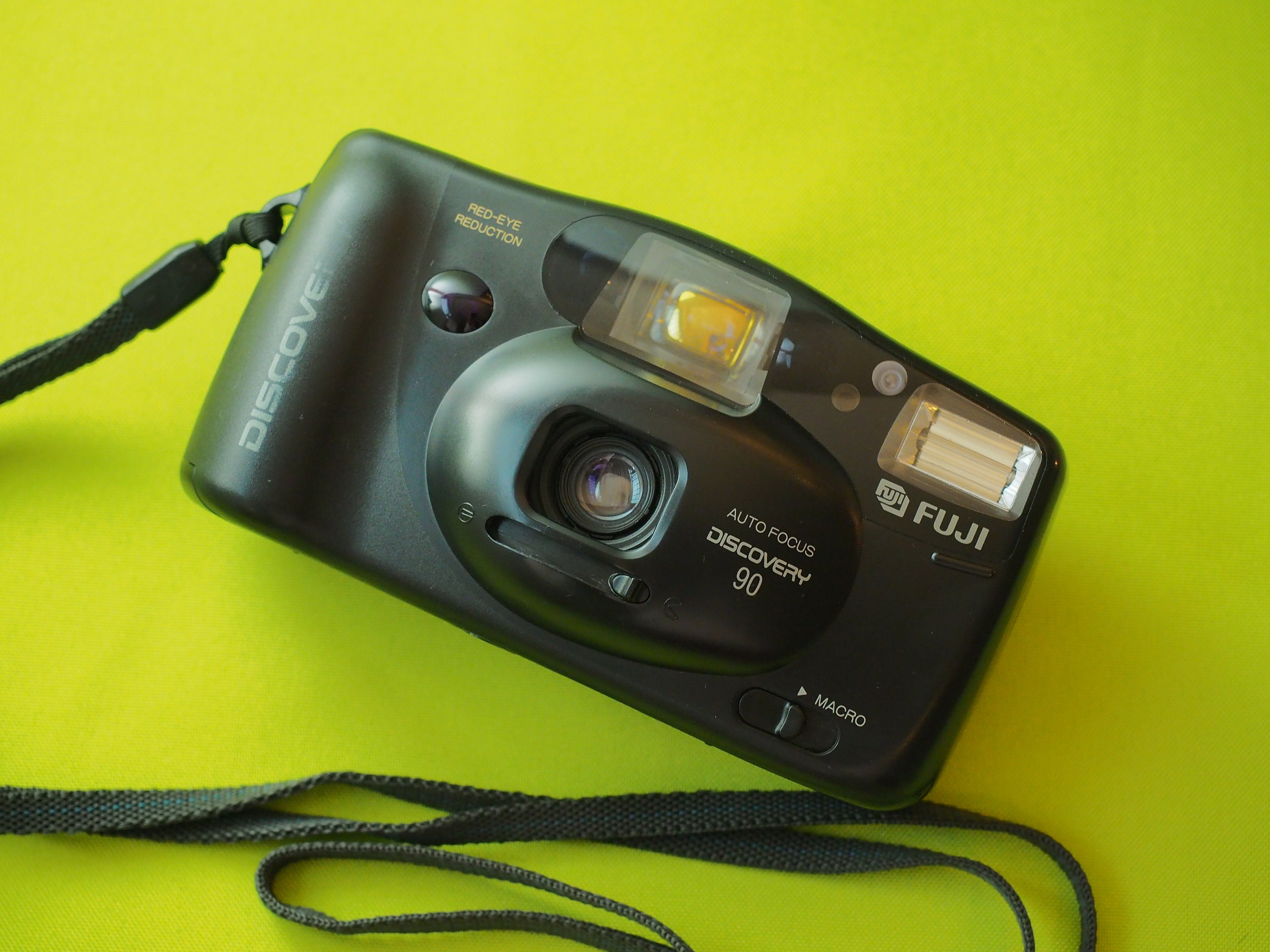 Fujifilm Fuji Discovery 90 35mm Film Compact Point and Shoot