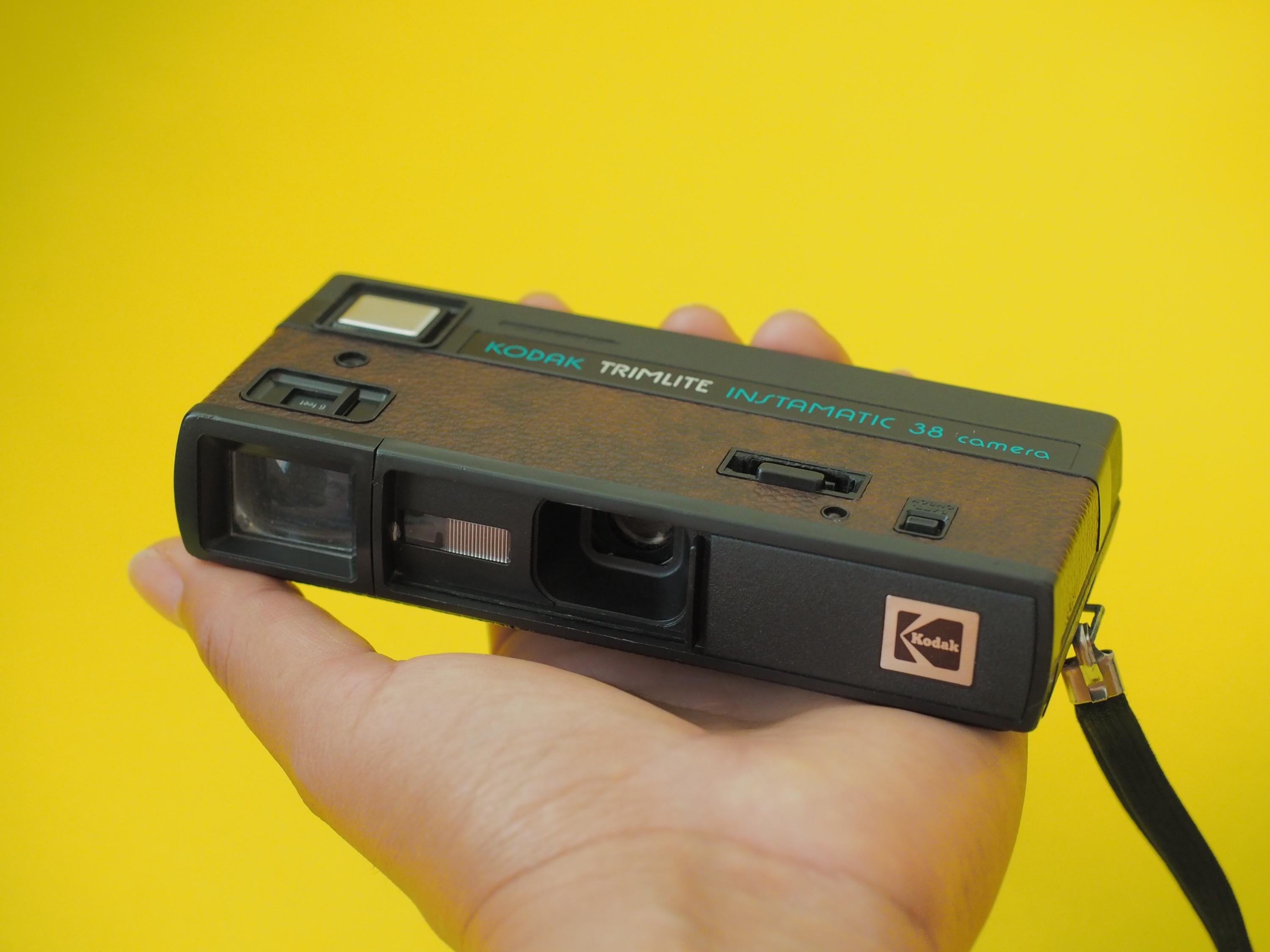 Kodak Pocket Trimlite Instamatic 38 110 Film Point and Shoot