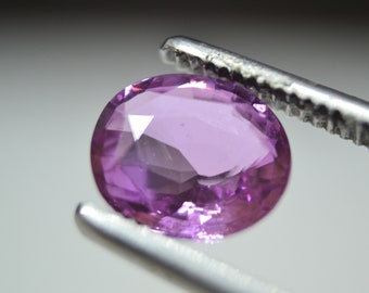 Vivid Pink natural Sapphire, 1.12cts, AIG