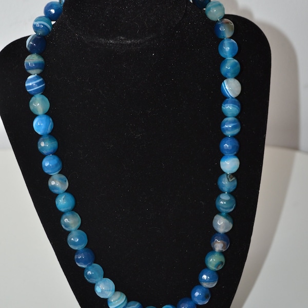 Collier en perles d'Onyx bleu naturel, 50 cm, perles rondes facettées, fermoir mousqueton