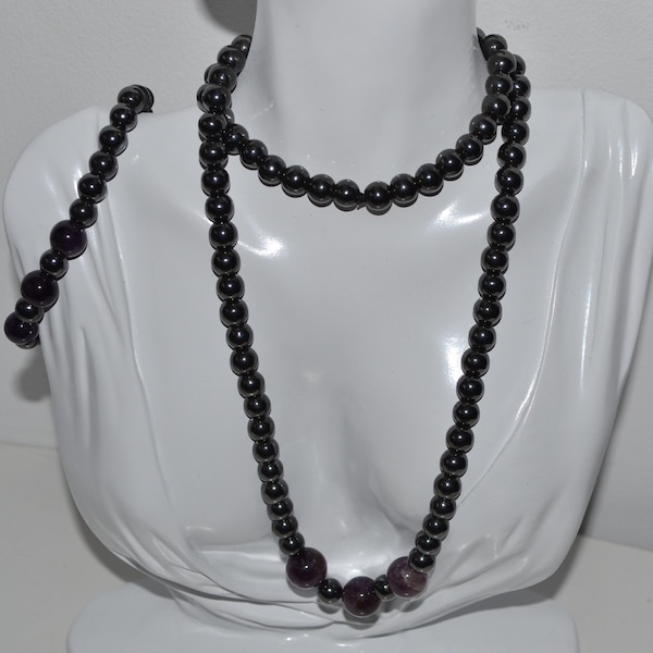 Collier (65 cm) et bracelet étirable (22 cm) perles d'hématite et perles d'améthyste