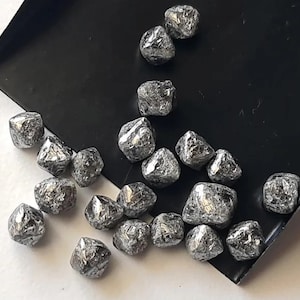 7-9mm Grey Rough Diamond Crystal, Grey Raw Diamond Crystal, Uncut Diamond, Loose Diamond, Diamond Octahedron For Jewelry (1Pc To 2Pc)-PDD1