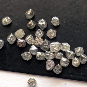 3-4mm Grey Diamond Crystal, Raw Grey Diamond Crystal, Loose Grey Diamond Crystal, Diamond Octahedron Crystal, 5 Pcs, 1.3 Cts - PPD454