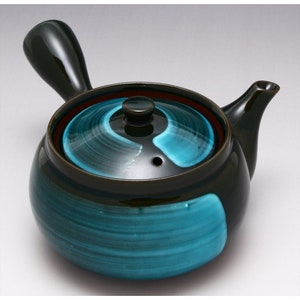 Authentic Japanese Kyusu Teapot from Tokoname - A Handcrafted Masterpiece