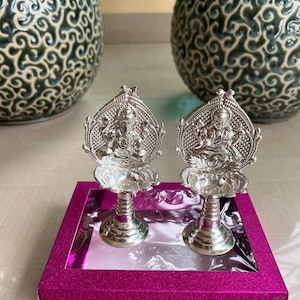 Indian wedding return gifts Lakshmi and ganesh diya set