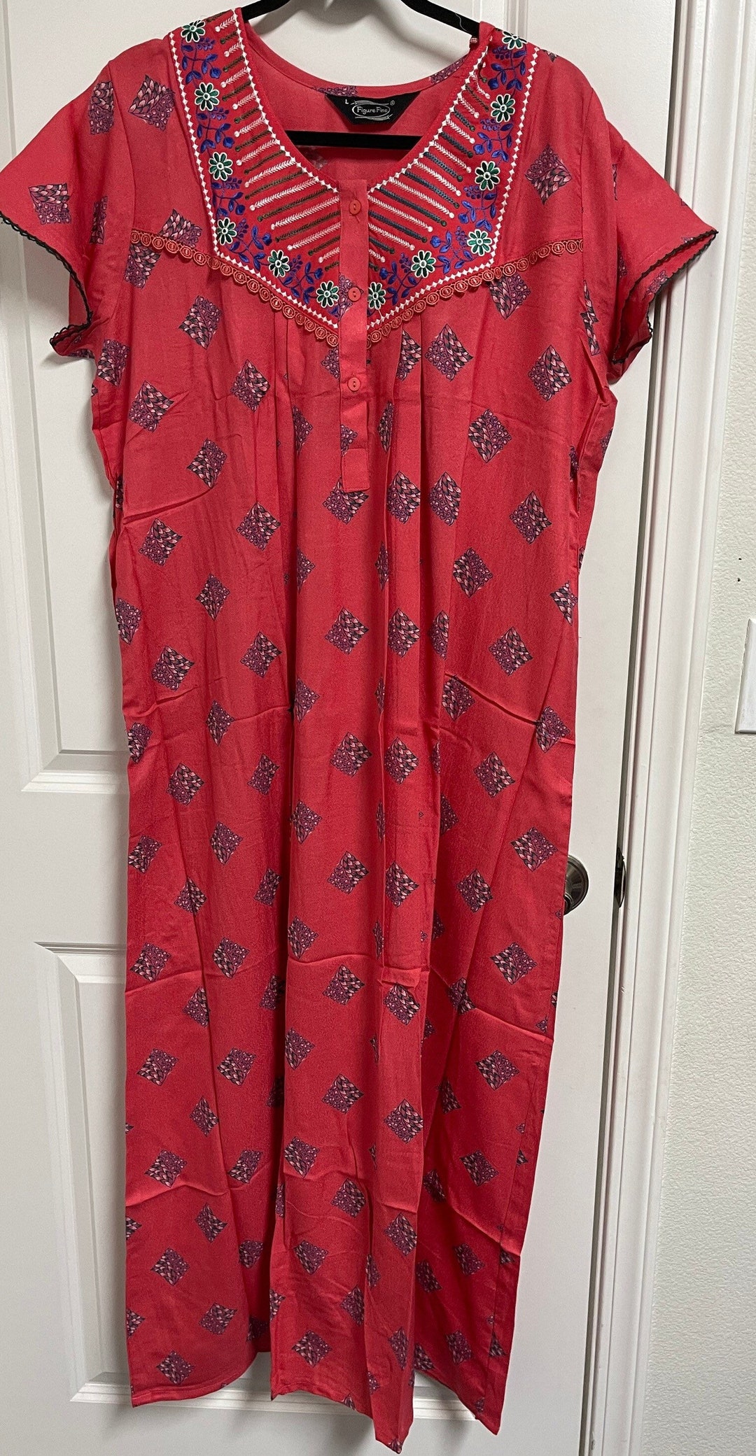 Women Nighties Alphine Fabric Nighties for Sleepwear Long Free Size