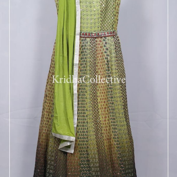 Long dress with embroidery and Bhandenj print |floorlength dress|teenagers dresses |party Wear dresses |indianethnic wear |kurtitops|festive