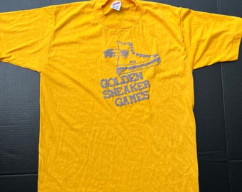 Vintage Golden Sneaker Games T-Shirt Tee RARE 80s Mango L 50/50 Jerzees Puffy Paint Single Stitch Vtg Usa Yellow Submarine