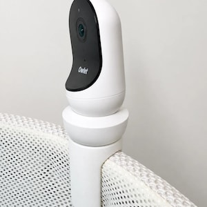 Monitor de bebé Owlet Cam 2 Snoo soporte para moisés y cuna