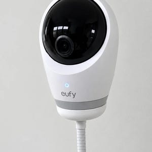 Eufy E20, E21 Baby Monitor Mount Adapter | 1/4 Inch Thread