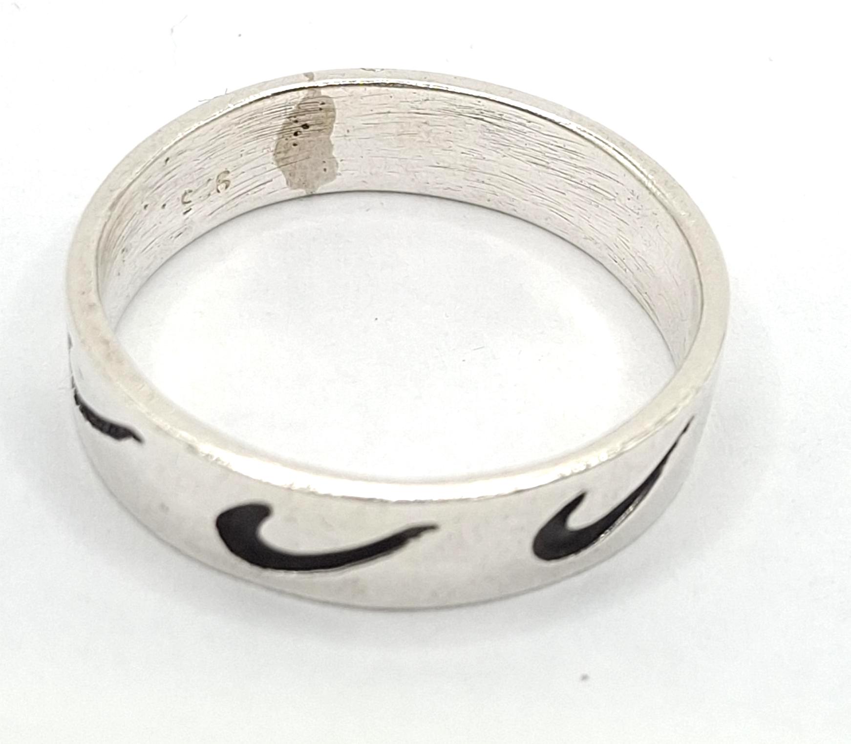 NIKE　刻印925 風車柄　リング　指輪　 ヴィンテージリング　モチーフリング NIKE 刻印925 風車柄 リング 指輪 ヴィンテージリング モチーフリング