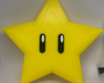 Yellow Pixel Star Tree Topper – Retro Gaming Christmas Decor – 3D Printed Video Game Ornament, Geeky Holiday Gift, Nerdy Xmas Decor