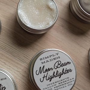 Grass-fed Tallow lip and cheek balm, highlighter, blush, bronzer with beef tallow, great for dry skin, grass fed beef tallow balm. Moonbeam Highlighter
