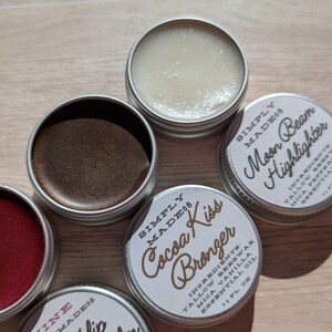 Grass-fed Tallow lip and cheek balm, highlighter, blush, bronzer with beef tallow, great for dry skin, grass fed beef tallow balm. image 3
