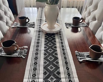 Table runner, Table runner, handmade table runner, hand embroidered, Mexican art, Mexican folk,Handcrafted table runner