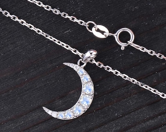 Collar único de piedra lunar con colgante de luna creciente en oro blanco, dije de piedra lunar pavé, delicada joyería celestial, regalo de aniversario para ella.