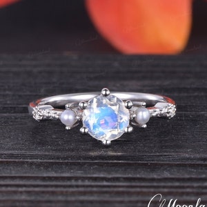 Anello di fidanzamento unico con pietra di luna, anello in oro bianco con perla naturale delicata, anello con diamanti, anello di promessa nuziale vintage Milgrain, regalo di anniversario per lei